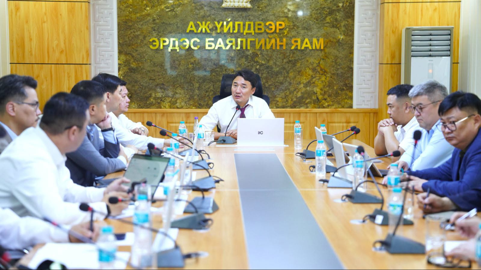 АЯЛАЛ ЖУУЛЧЛАЛЫН КОМПАНИЙН АВТОМАШИНЫГ ШТС-УУД ХЯЗГААРЛАЛТГҮЙ ШАТАХУУН ОЛГОХ БОЛОМЖООР ХАНГАНА